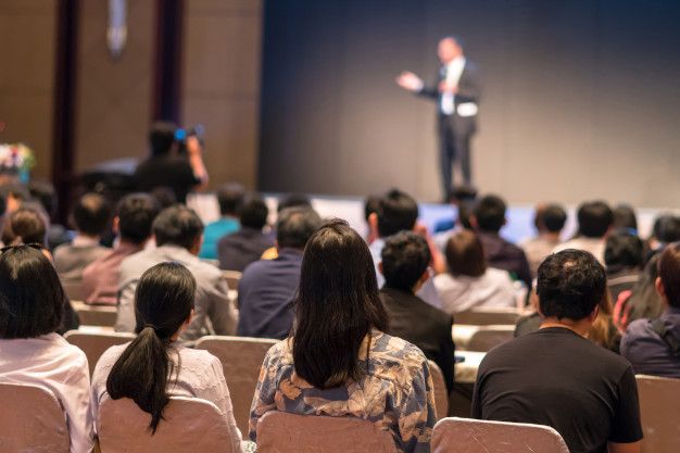Charla en los Seminarios de la ECI